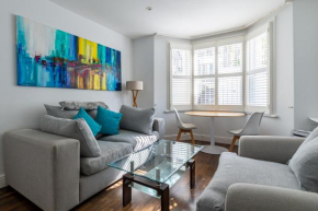 Specious Bright Flat with Garden in Central London